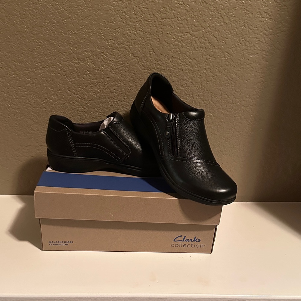 Clarks Women's Black Leather Flats with Side Zipper
